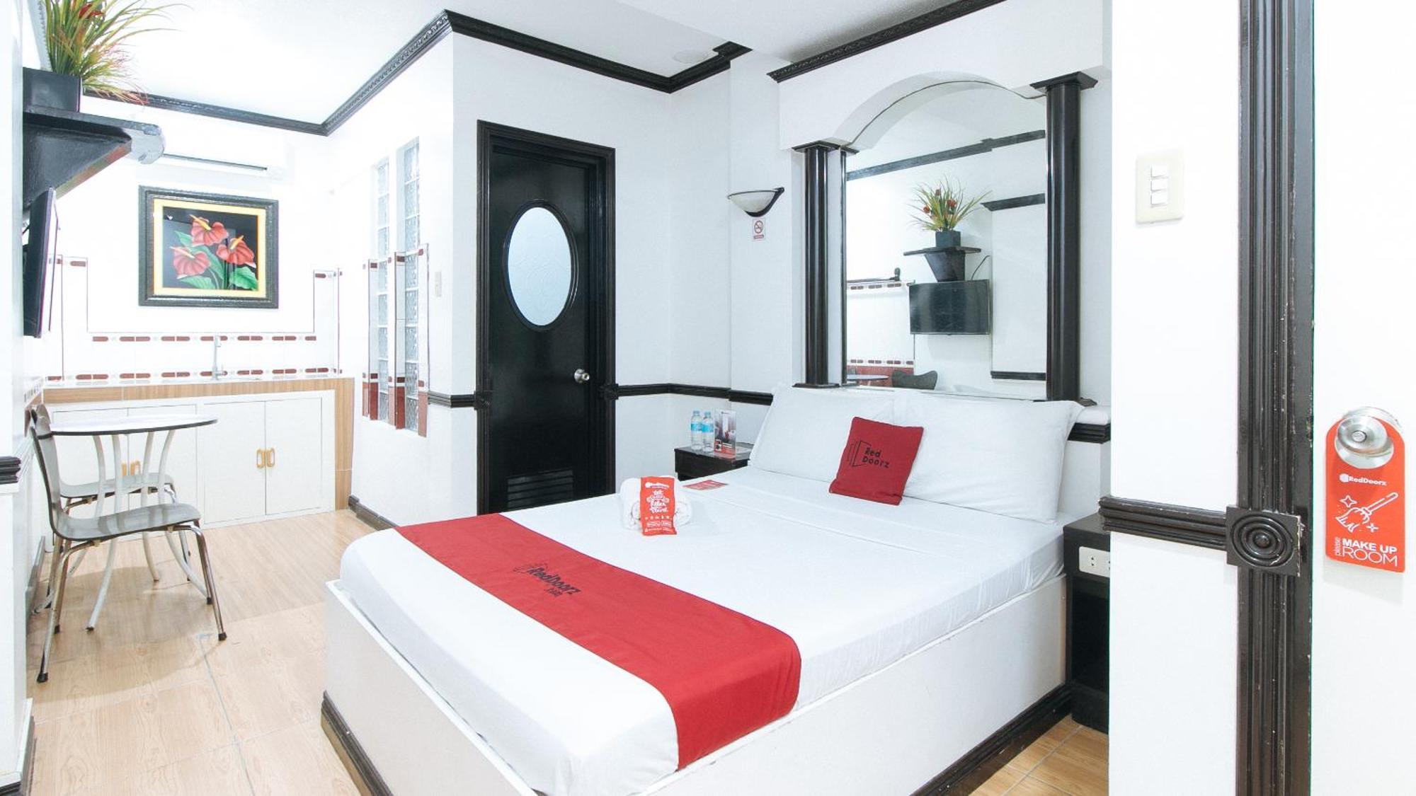 Reddoorz At Plus Villa Gloria Taguig Eksteriør bilde