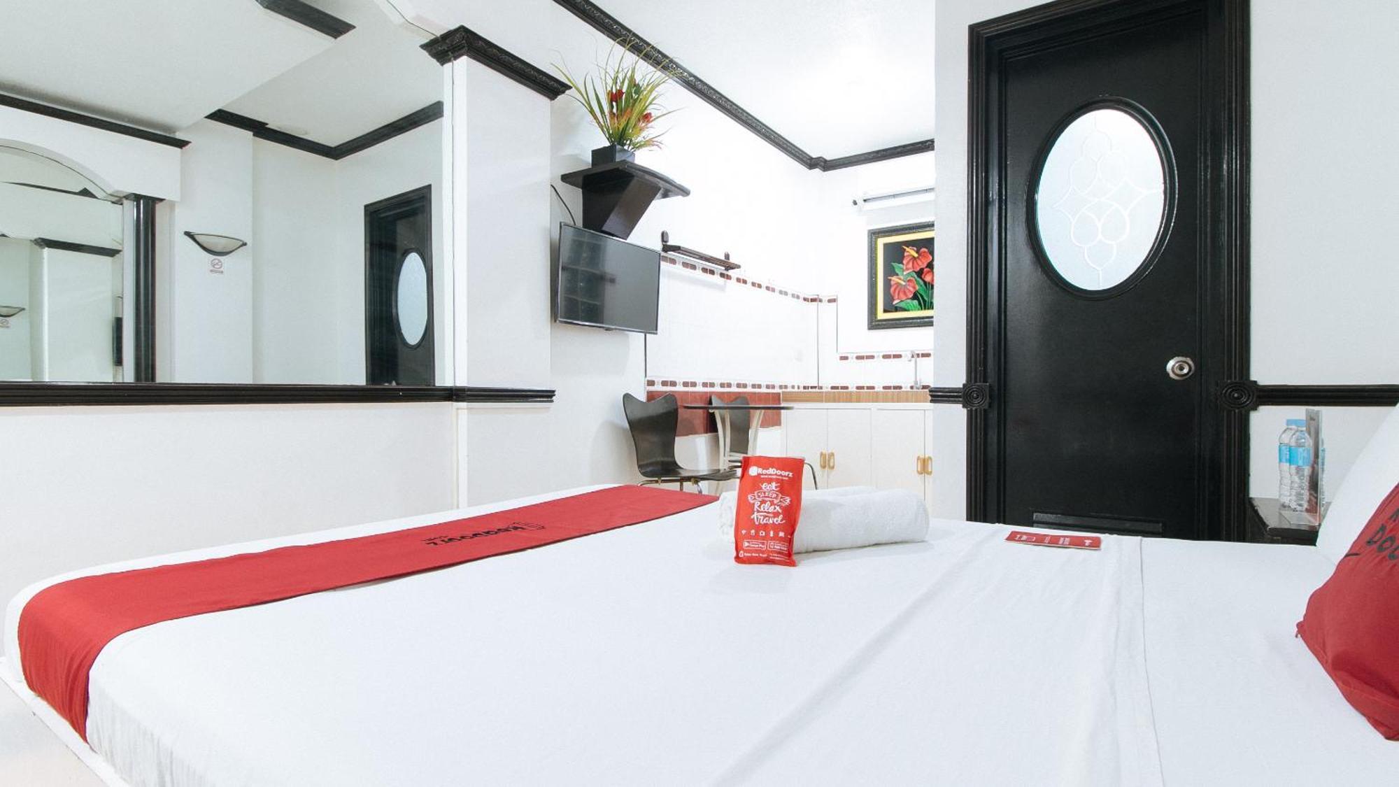 Reddoorz At Plus Villa Gloria Taguig Eksteriør bilde