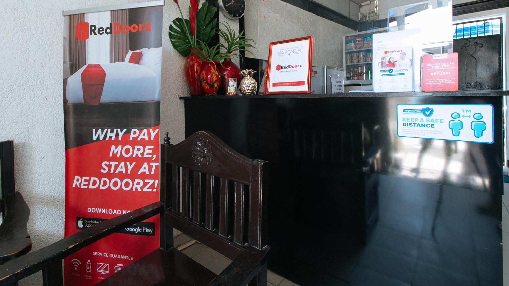Reddoorz At Plus Villa Gloria Taguig Eksteriør bilde