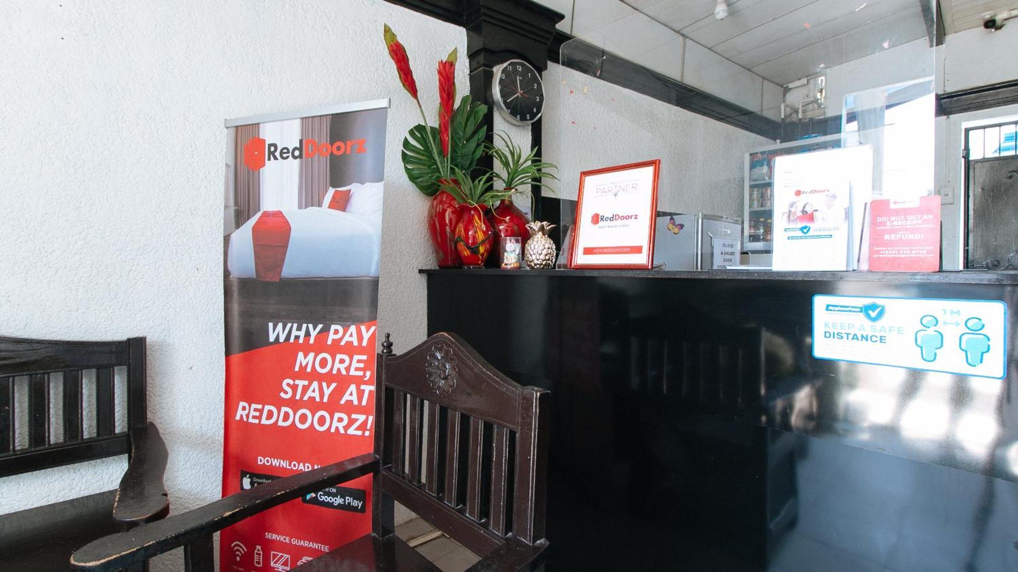 Reddoorz At Plus Villa Gloria Taguig Eksteriør bilde