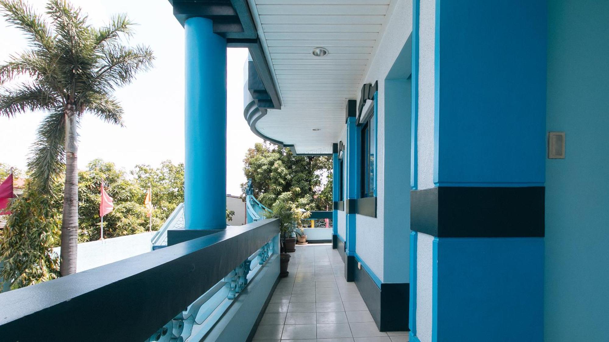 Reddoorz At Plus Villa Gloria Taguig Eksteriør bilde
